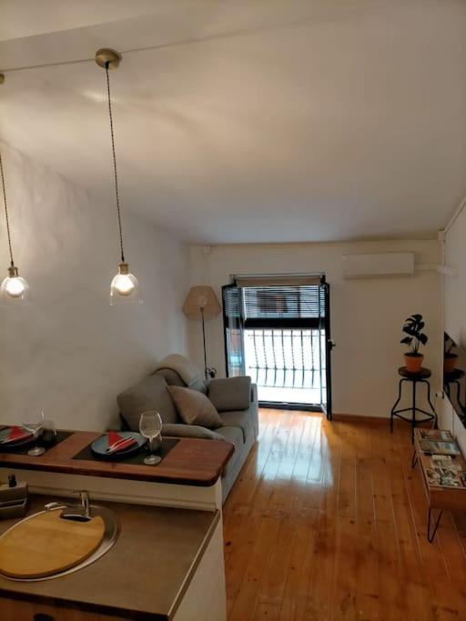 Bonito Y Centrico Apartamento Casco Antiguo Tarragona Bagian luar foto